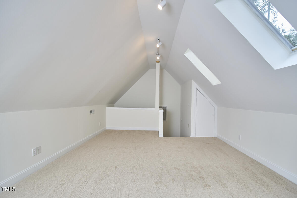 1 Bland Spring Place