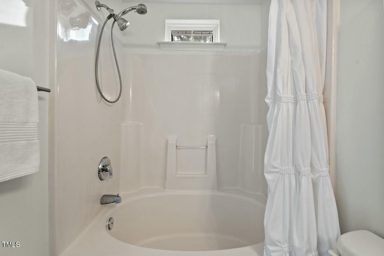 534 Auburn Square Drive