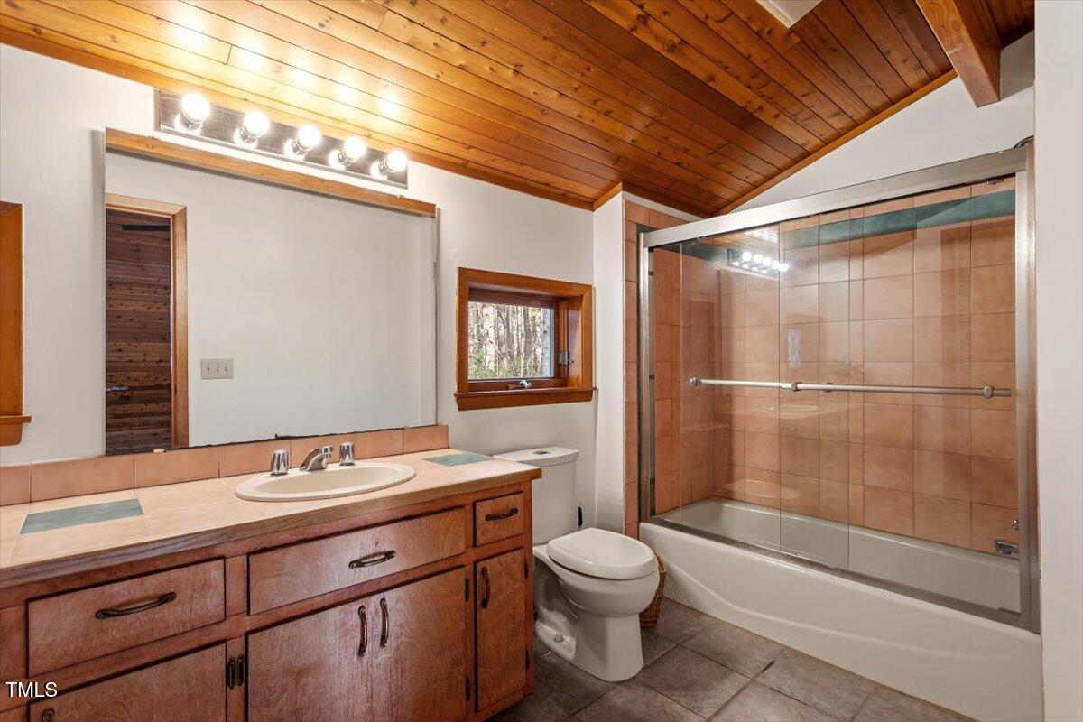 735 Jordan Hills Loop