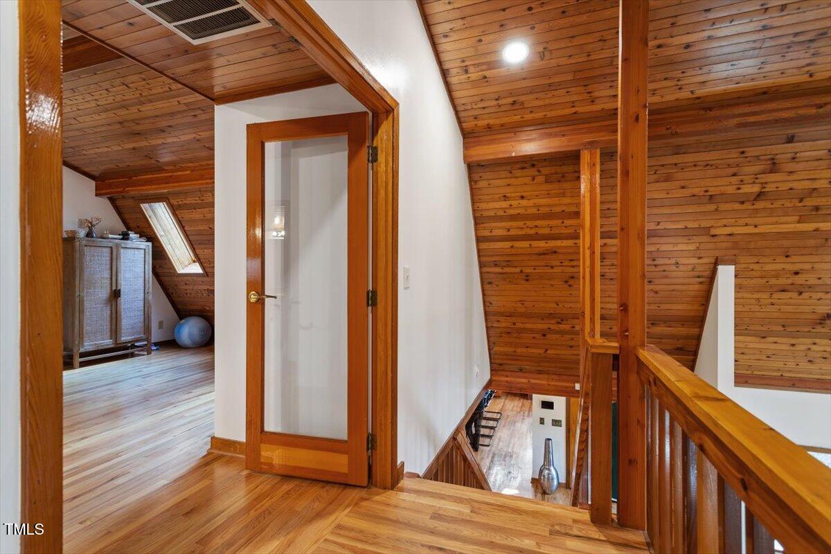 735 Jordan Hills Loop