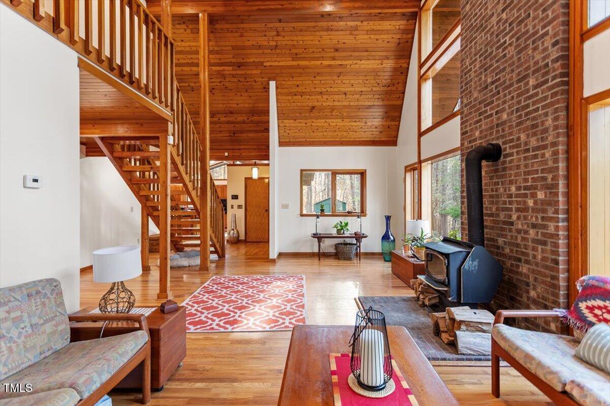 735 Jordan Hills Loop