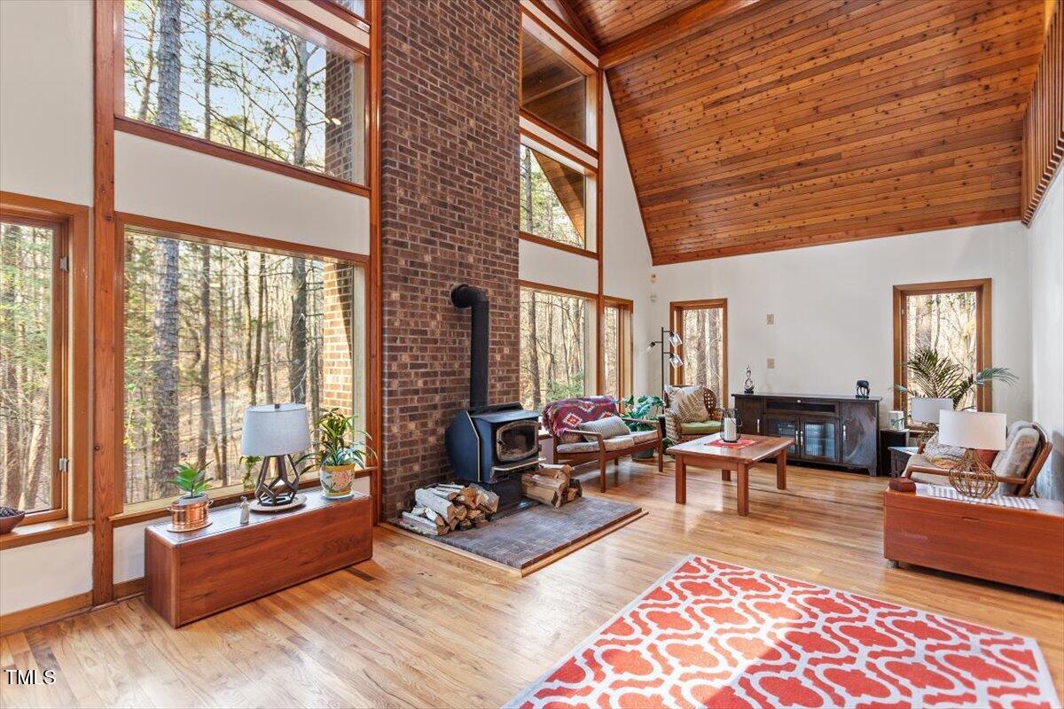 735 Jordan Hills Loop