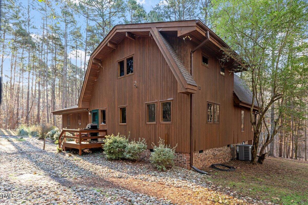 735 Jordan Hills Loop