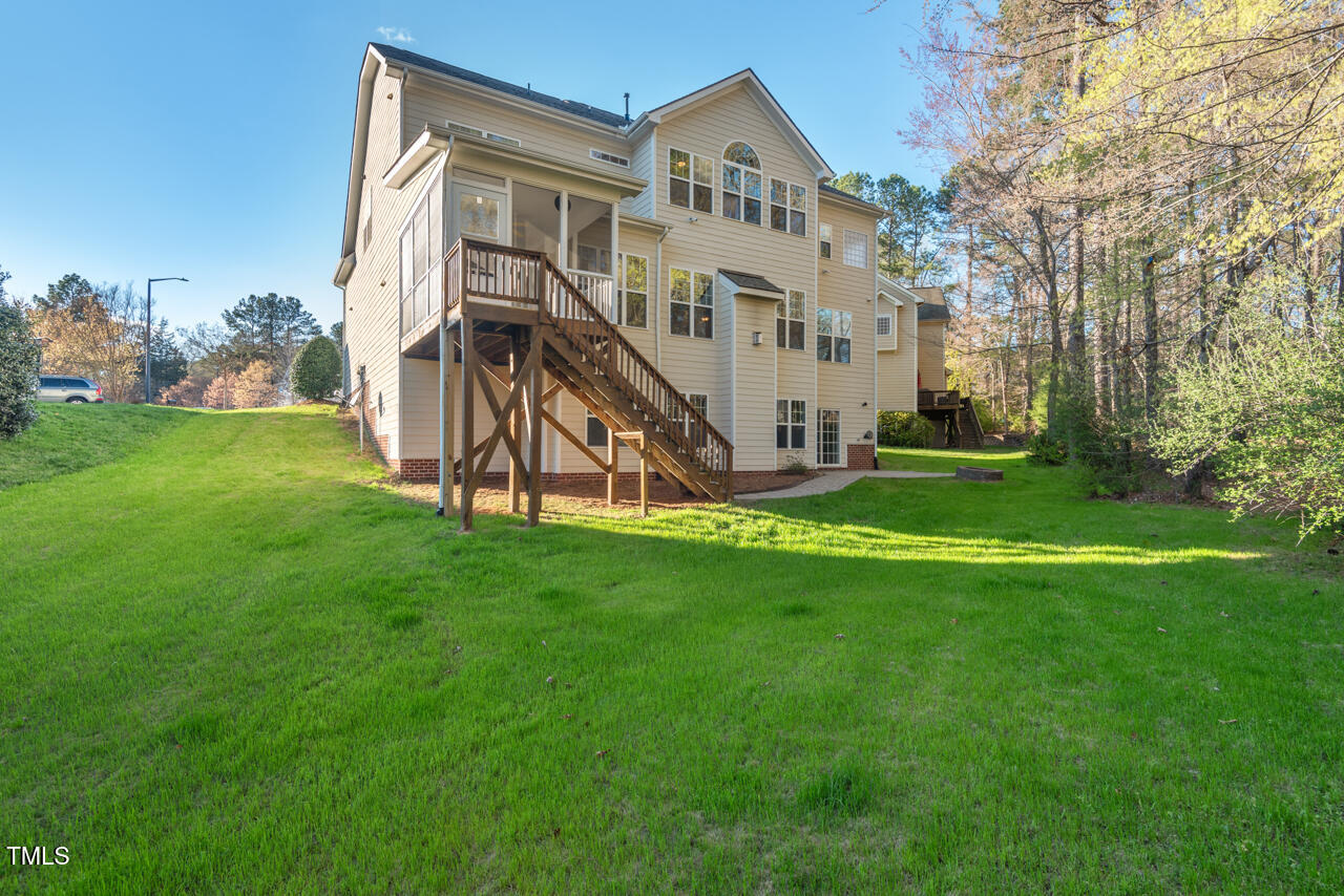 9 Water Stone Court