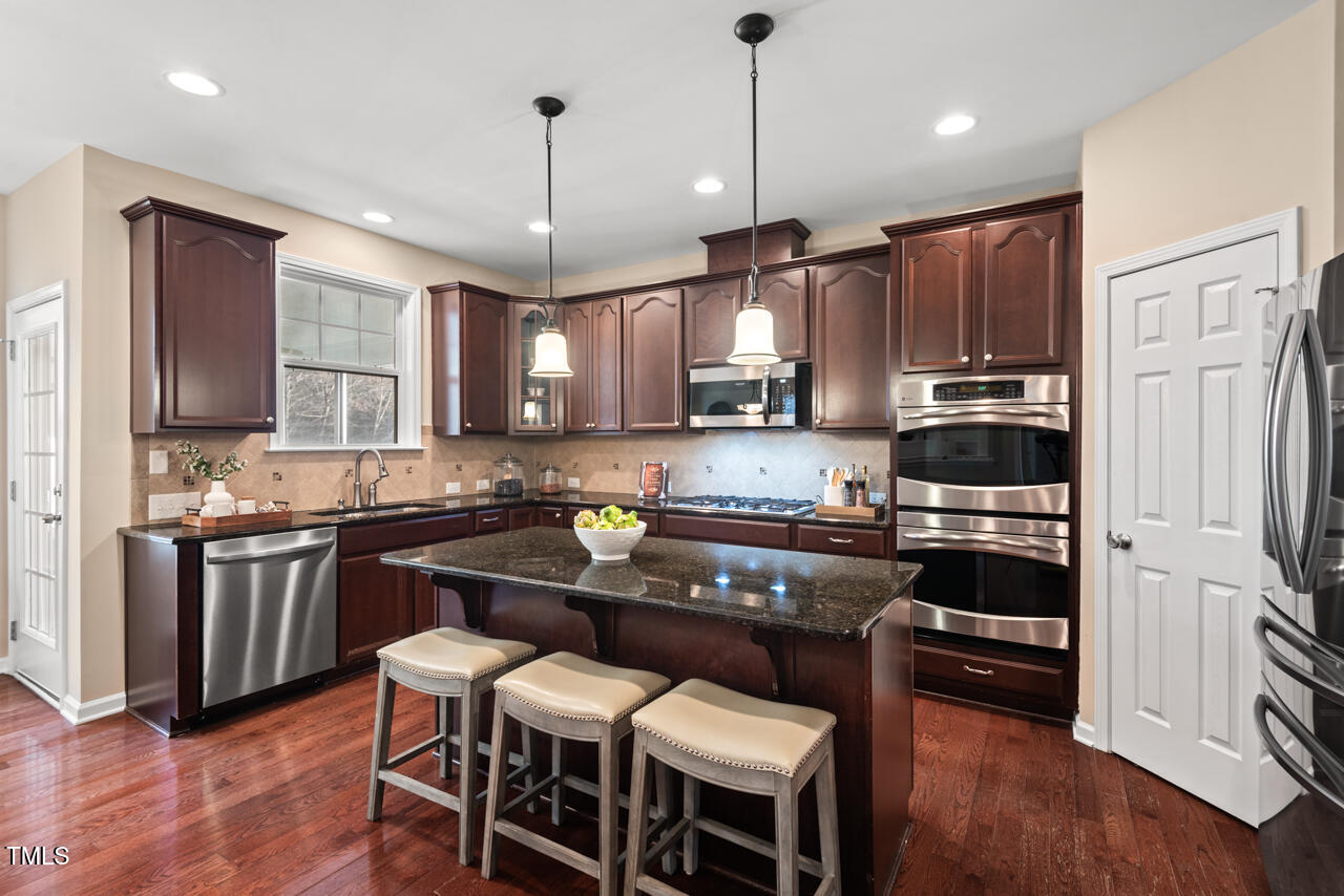9 Water Stone Court