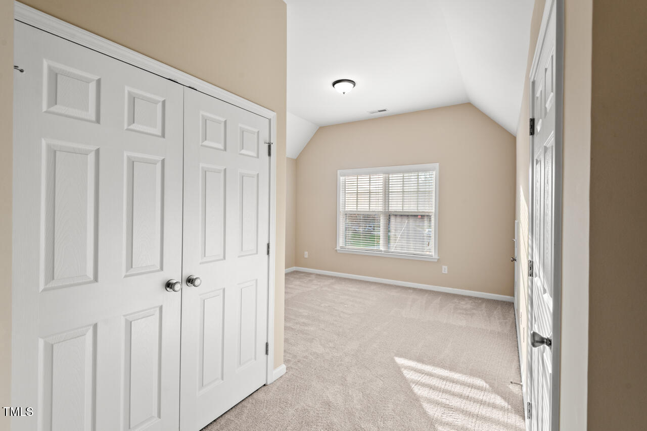 9 Water Stone Court