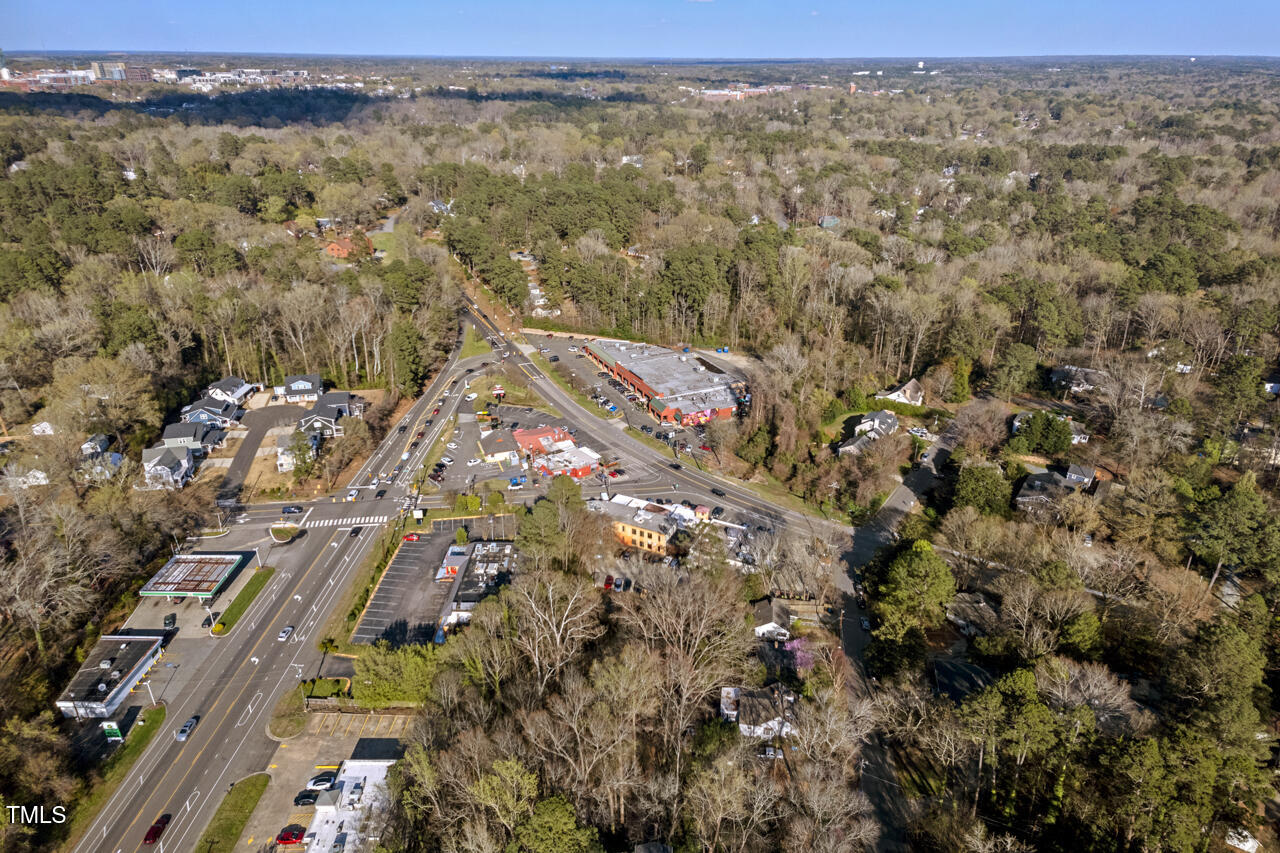 122 W Woodridge Drive