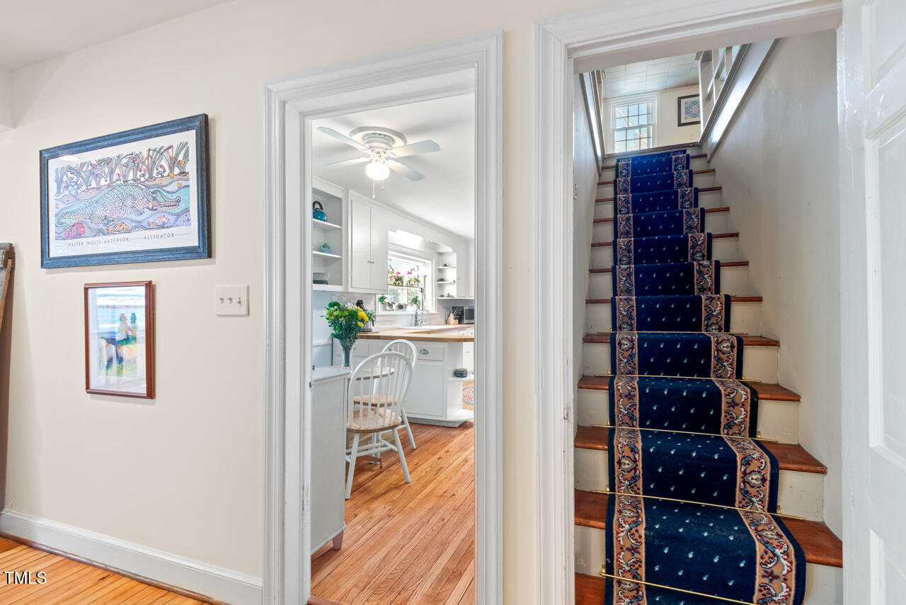 122 W Woodridge Drive