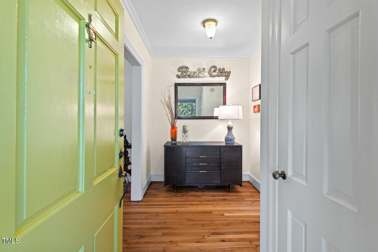 122 W Woodridge Drive