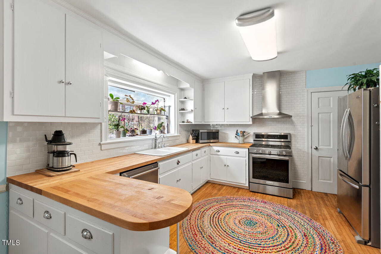 122 W Woodridge Drive