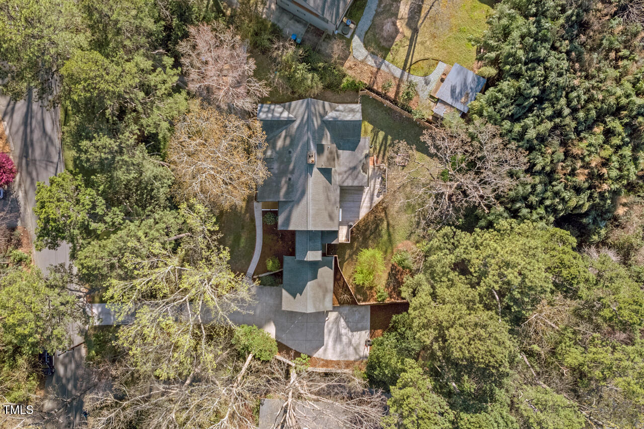 122 W Woodridge Drive