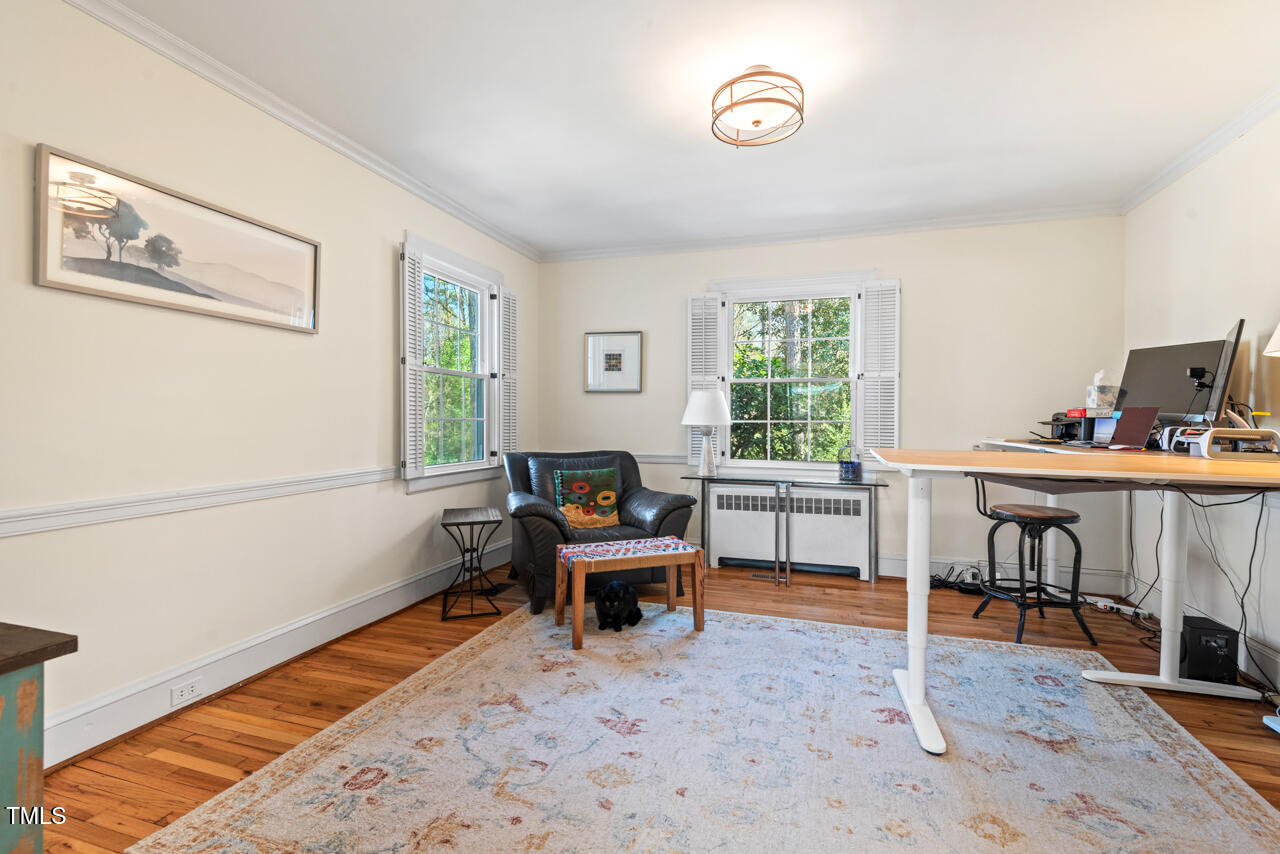 122 W Woodridge Drive