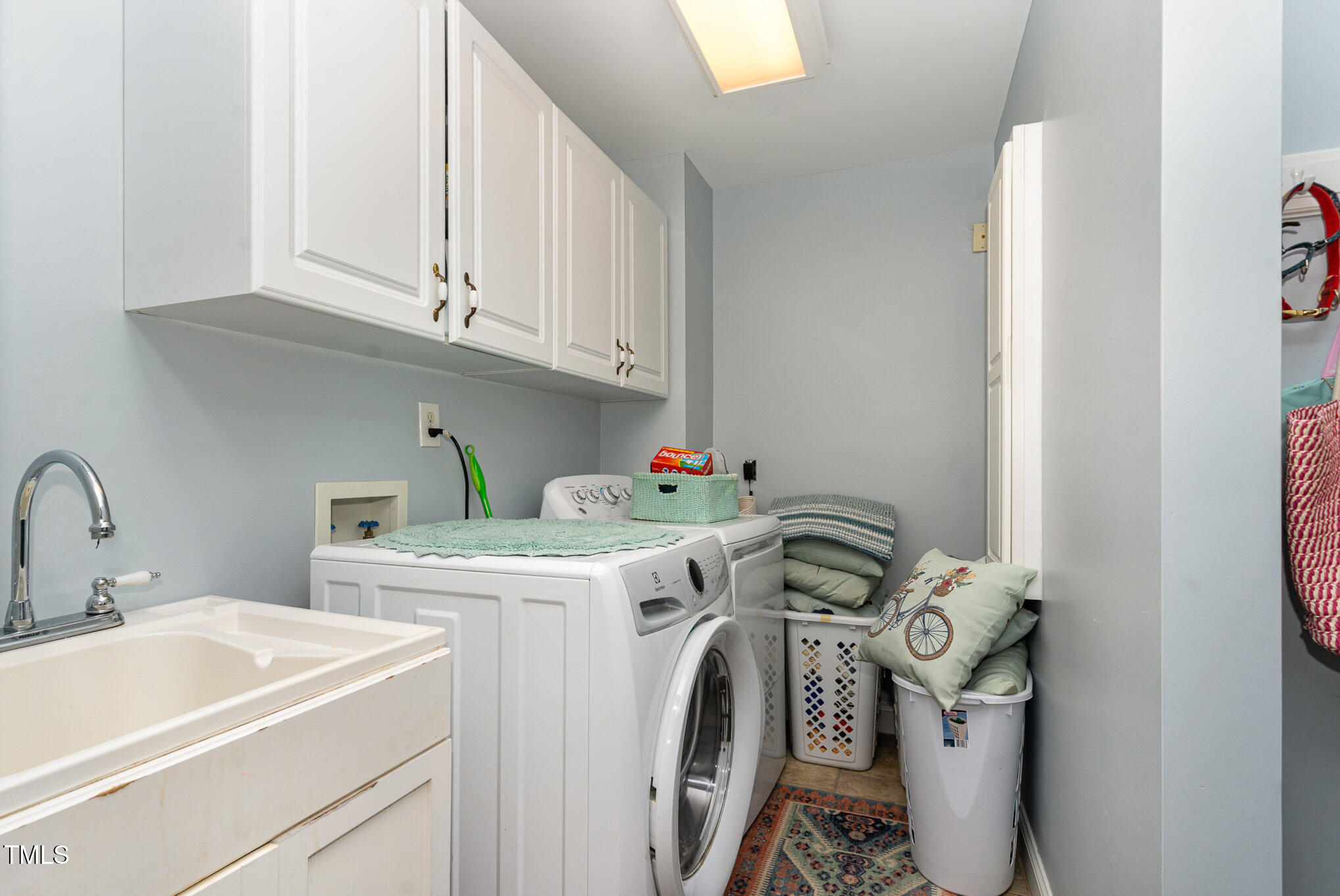 3601 Tartancroft Place