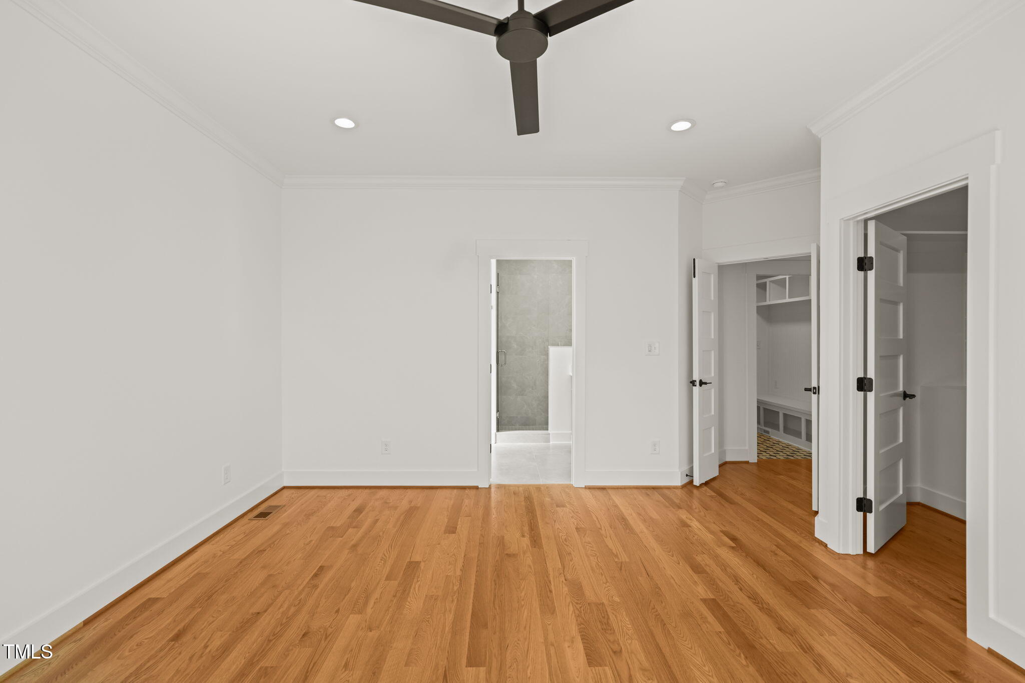 7950 Country Knoll Road