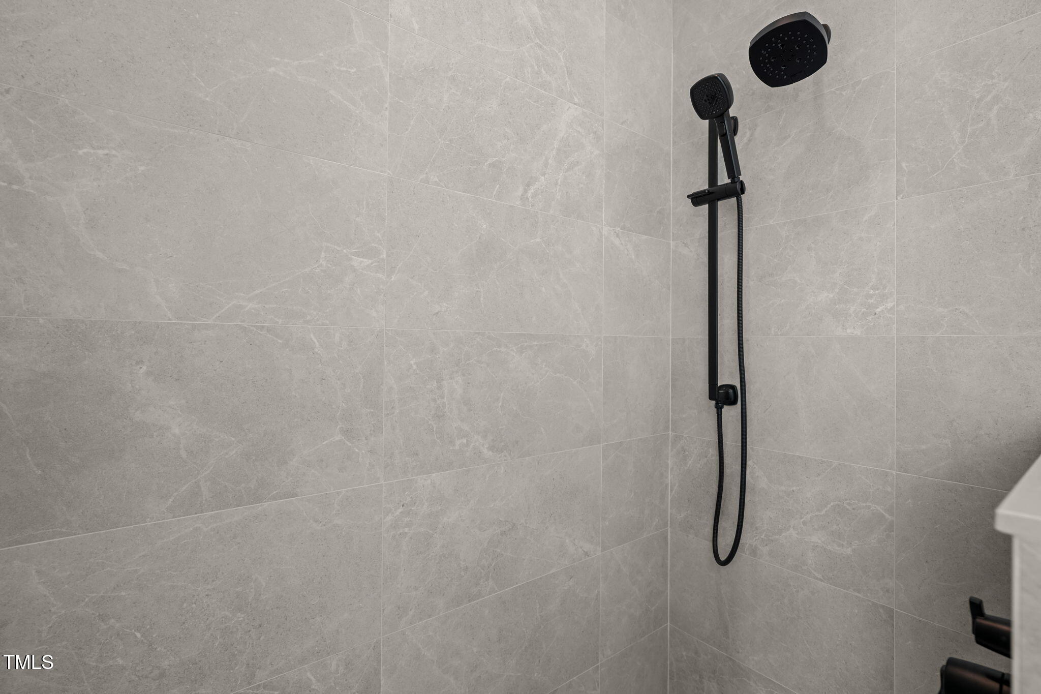 7950 Country Knoll Road