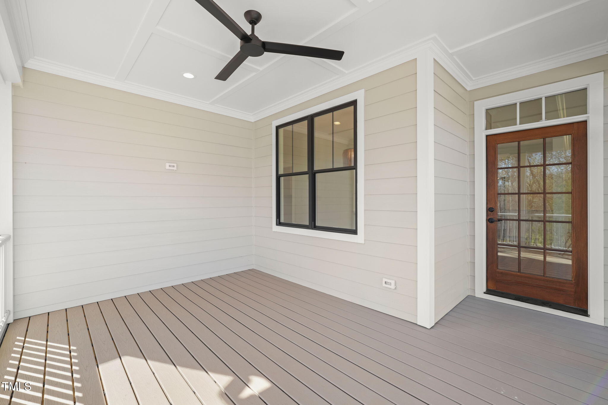 7950 Country Knoll Road