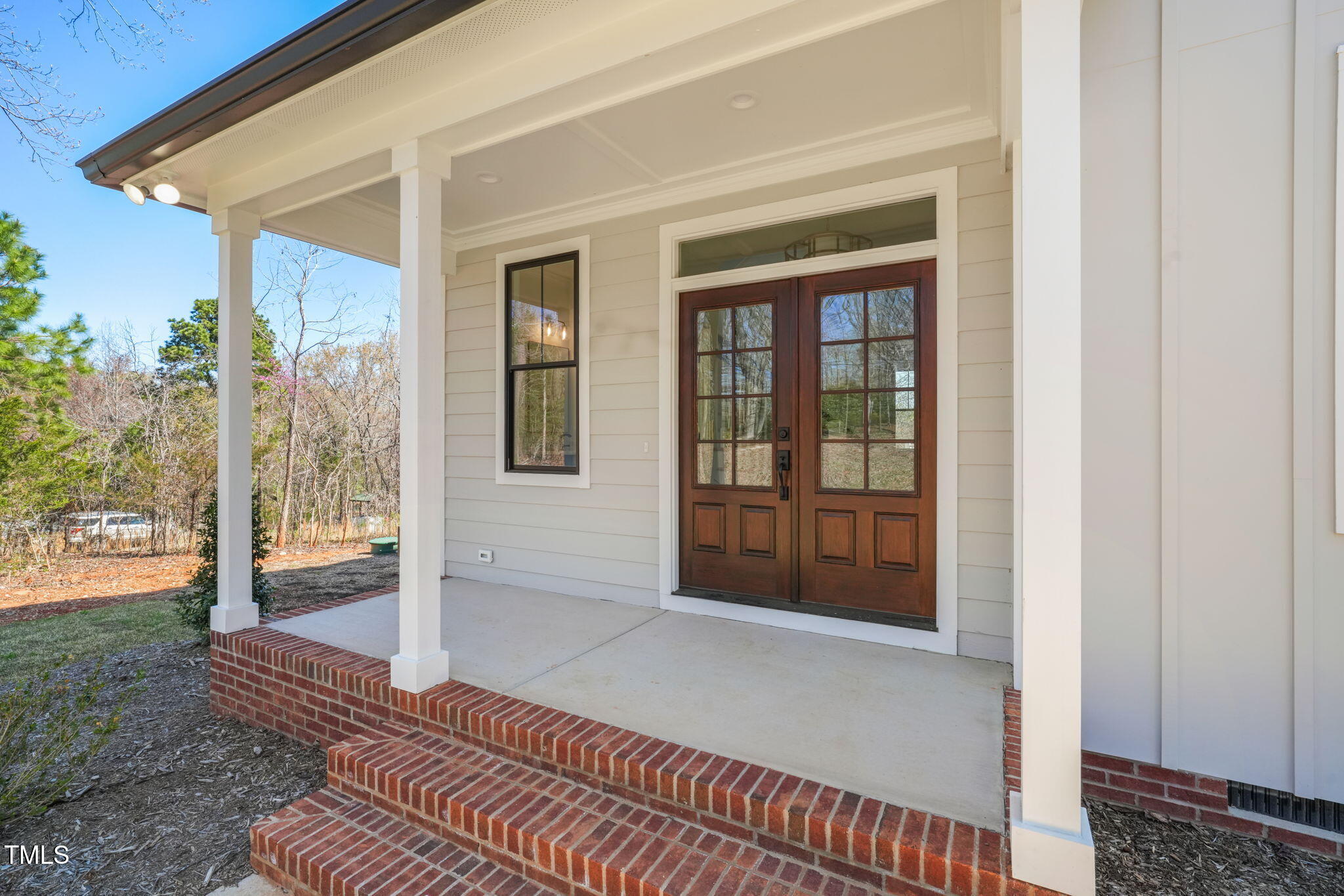 7950 Country Knoll Road