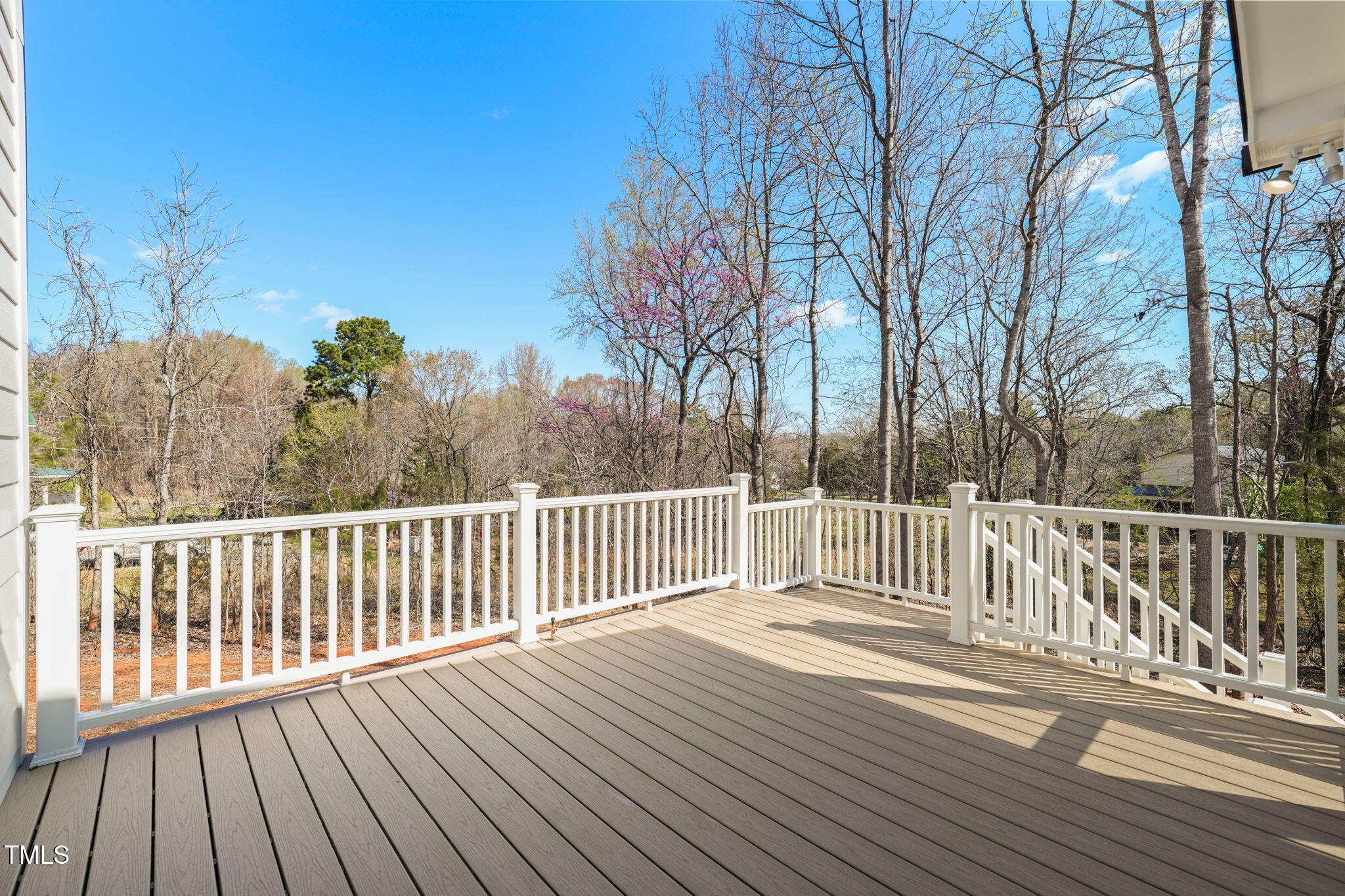 7950 Country Knoll Road