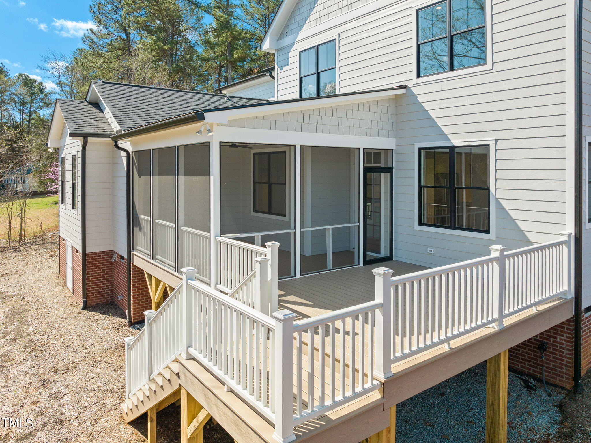 7950 Country Knoll Road