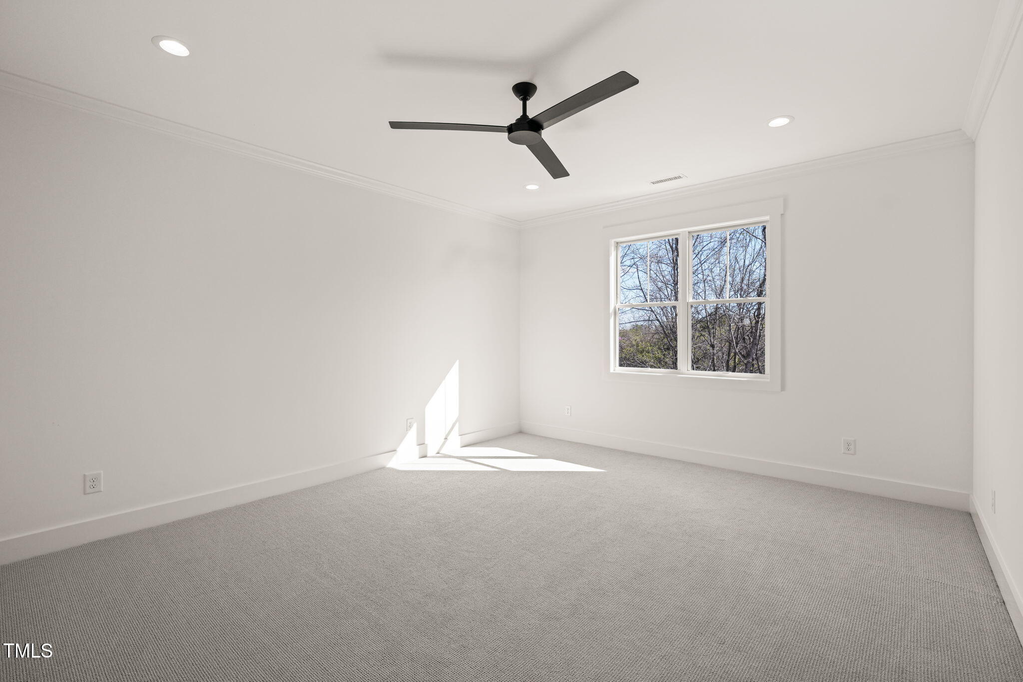 7950 Country Knoll Road