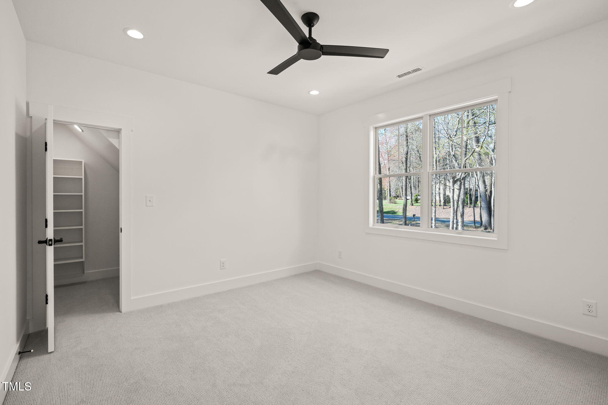 7950 Country Knoll Road