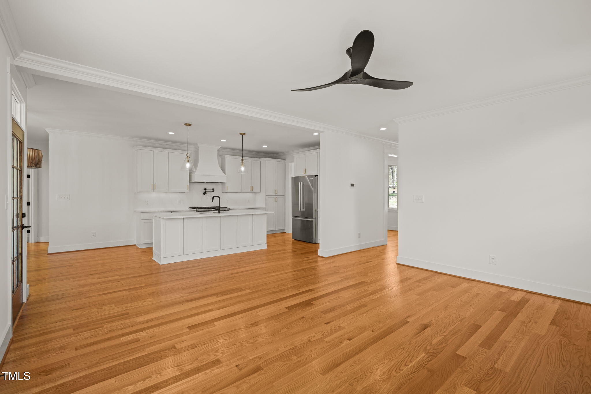 7950 Country Knoll Road