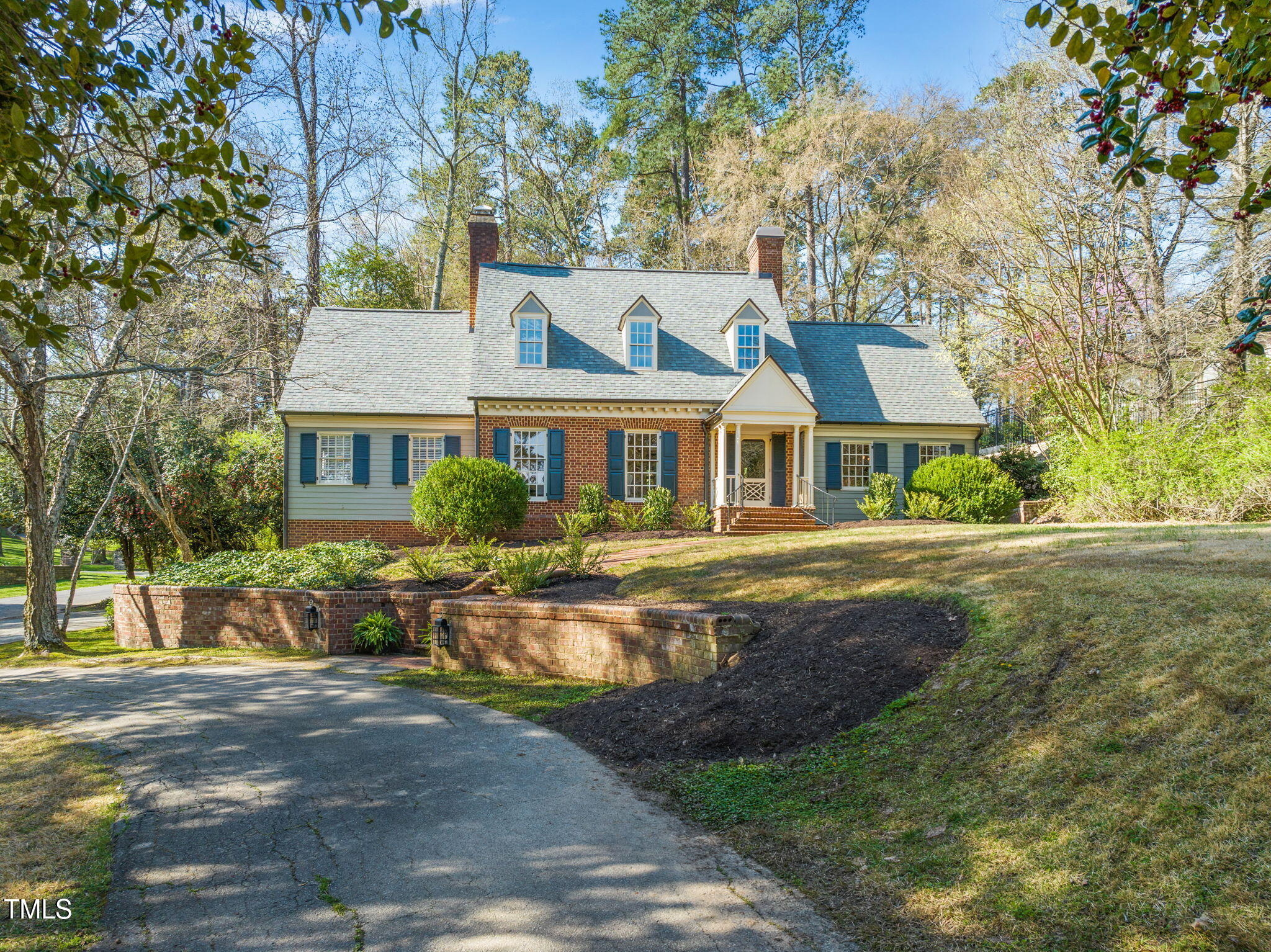 3916 Dover Road