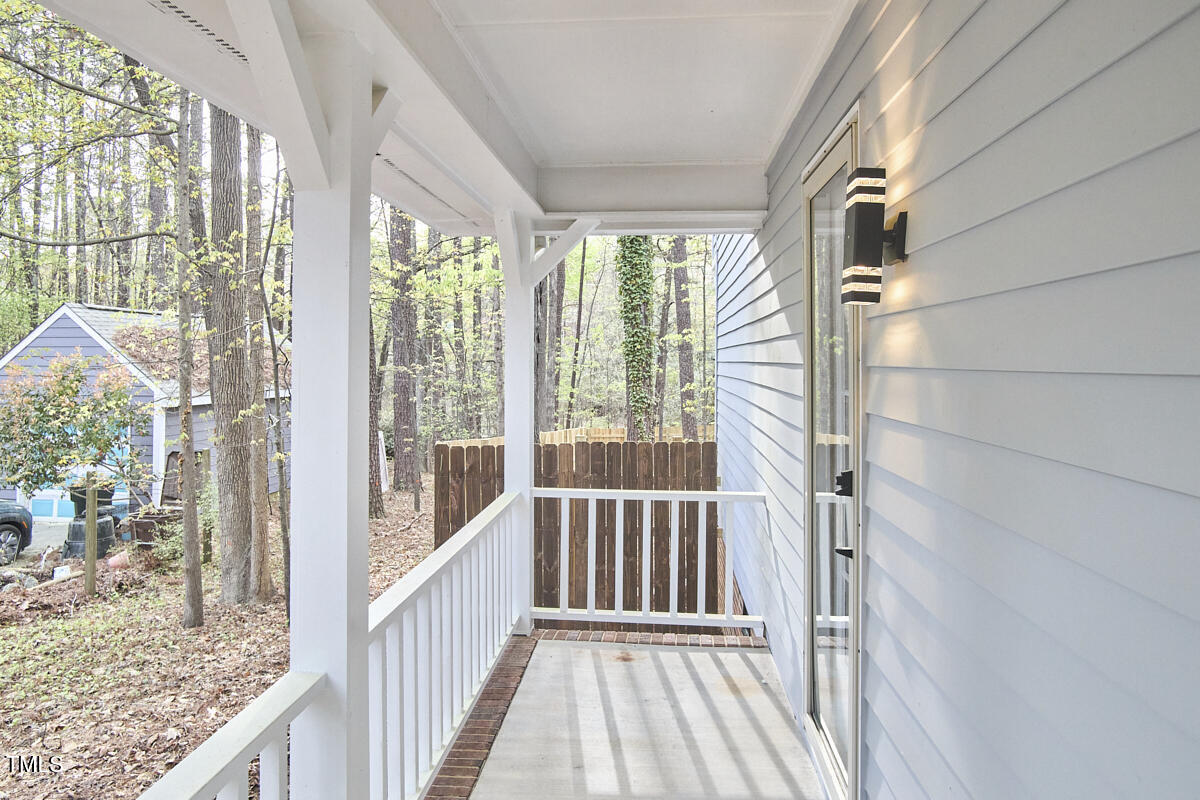4 Timberlyne Road