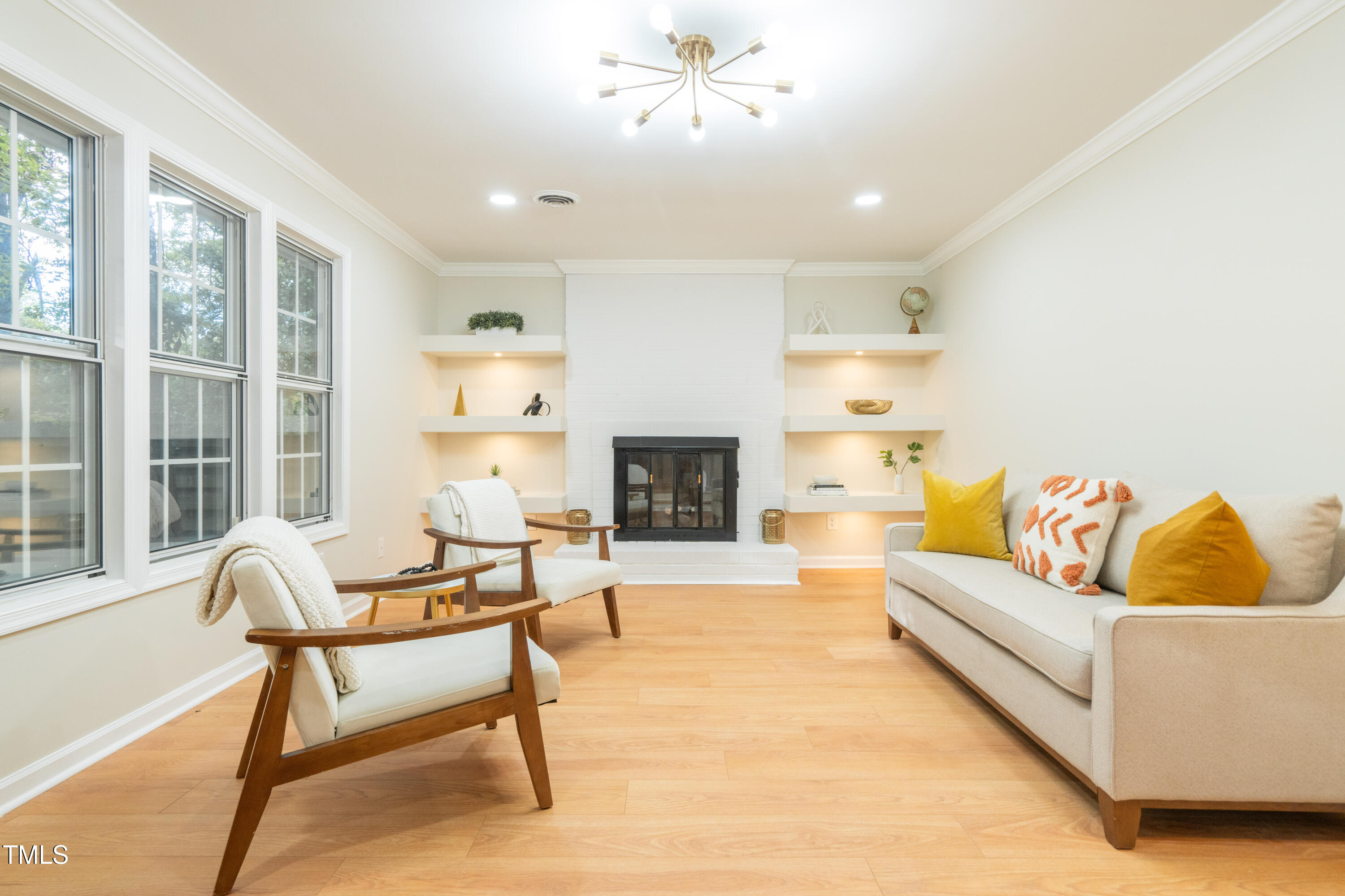 4 Timberlyne Road