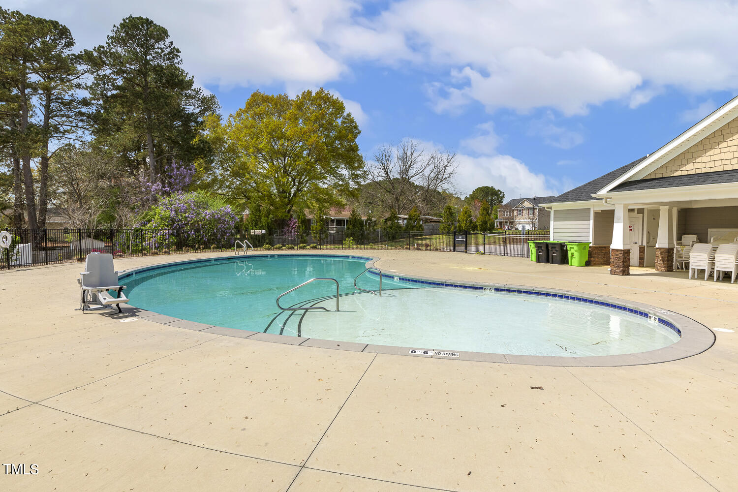 6021 Watsonia Drive