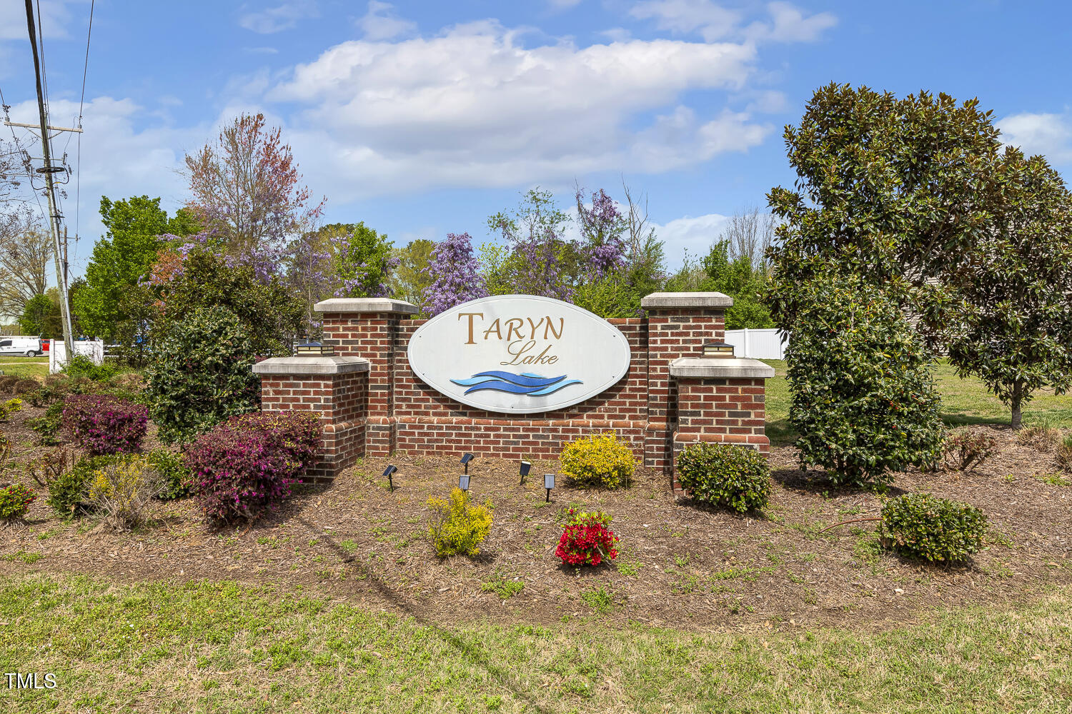 6021 Watsonia Drive