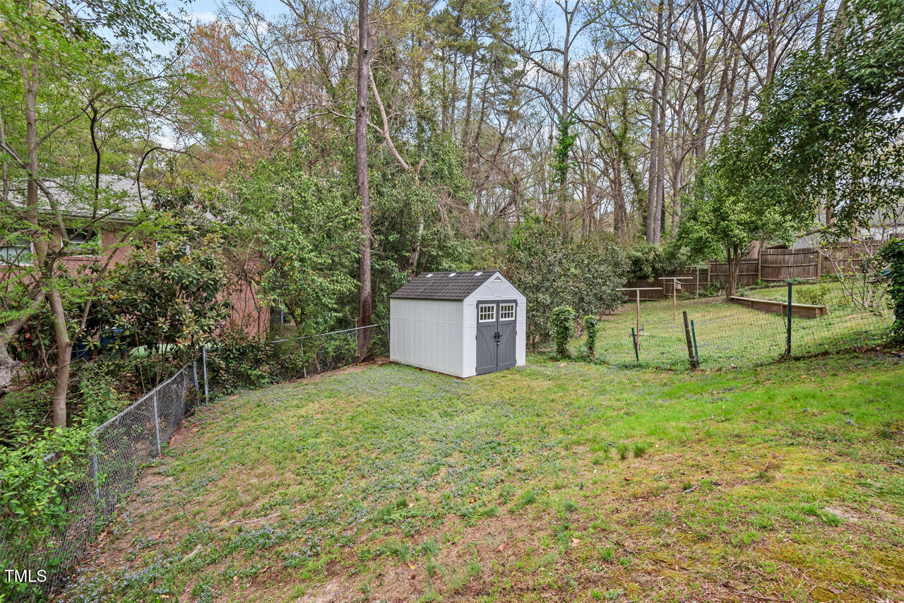 304 W Maynard Avenue