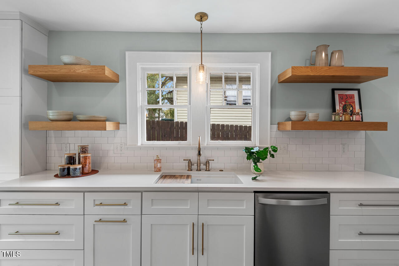 410 N Hyde Park Avenue