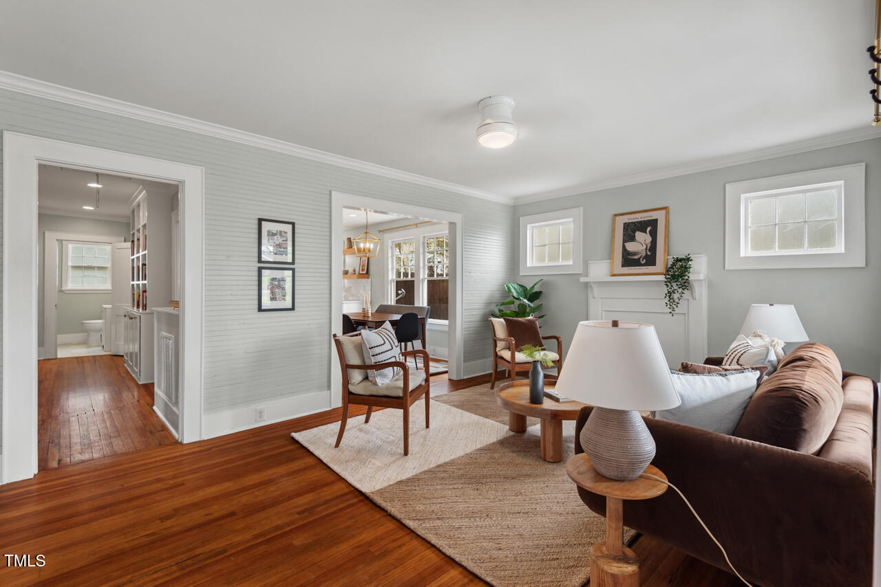 410 N Hyde Park Avenue