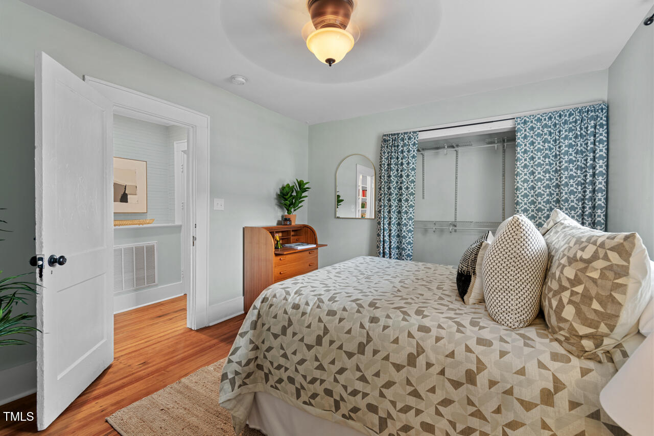 410 N Hyde Park Avenue