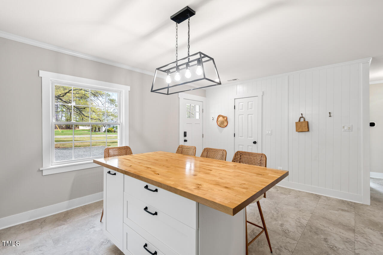 1306 Ed Cook Road