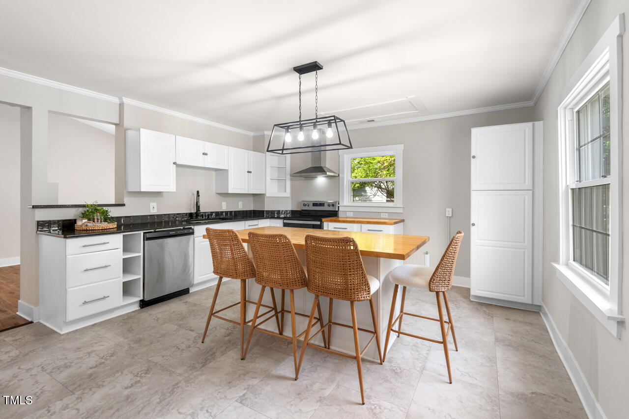 1306 Ed Cook Road