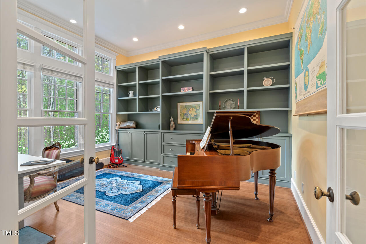 417 Westbury Drive