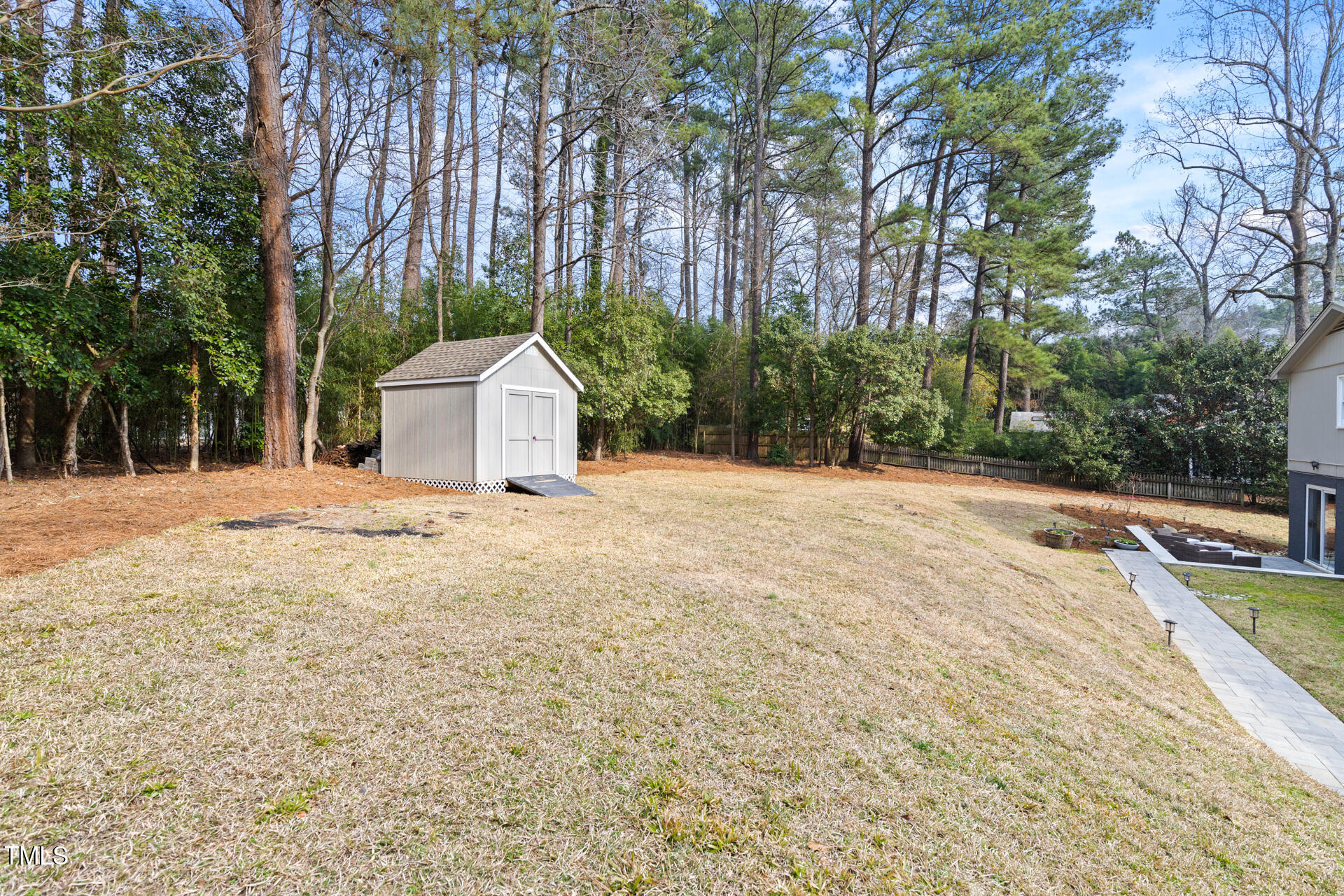 3520 Winding Way