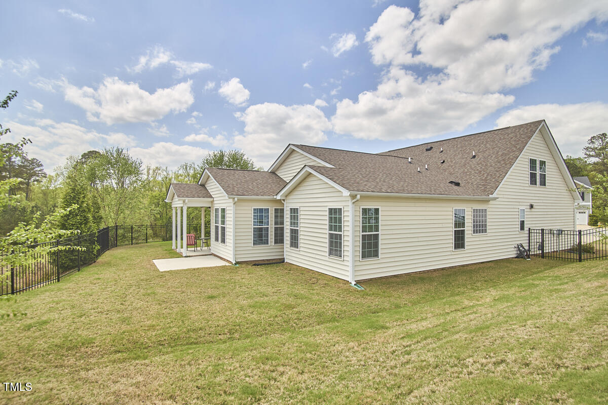 1112 Addington Lake Ln Lane