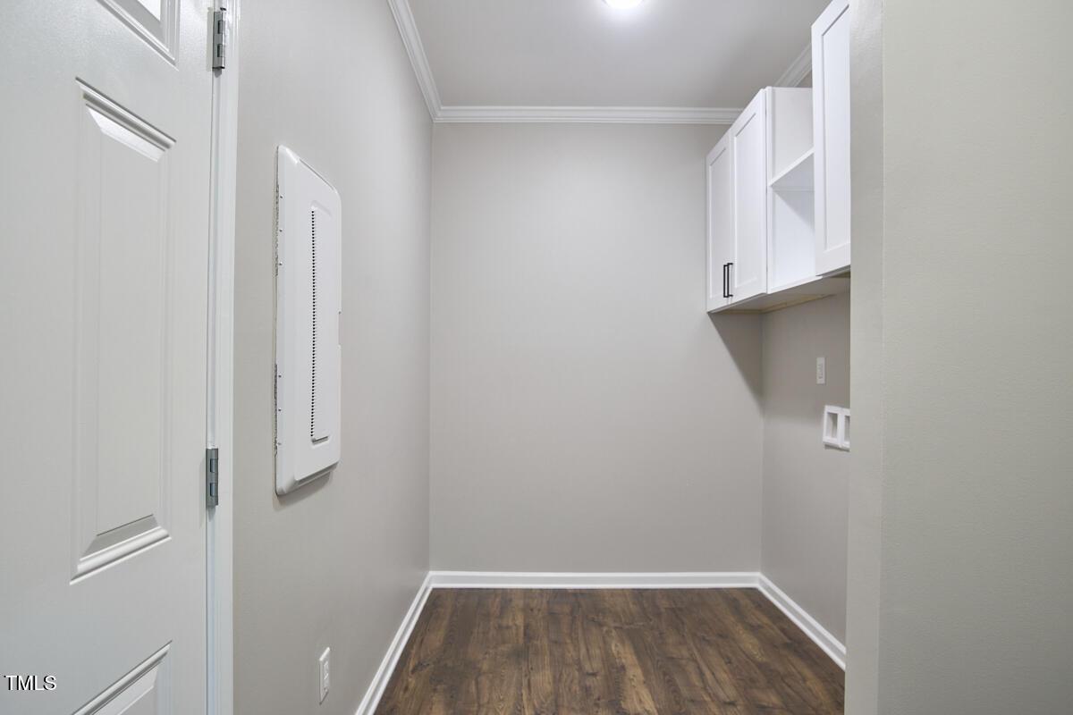 1112 Addington Lake Ln Lane