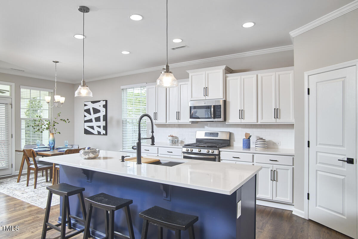 1112 Addington Lake Ln Lane