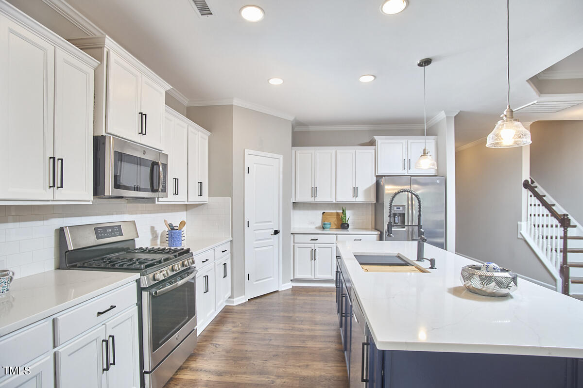 1112 Addington Lake Ln Lane