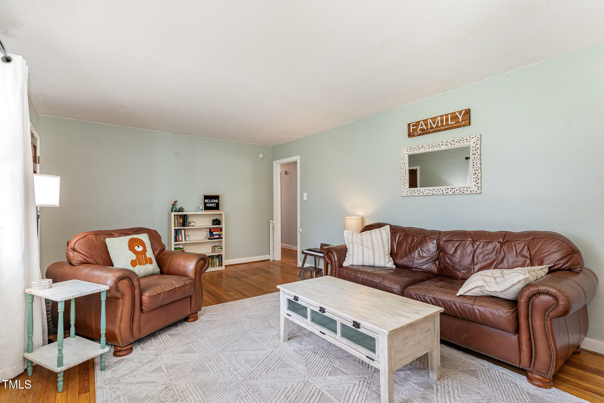 5033 Green Oak Drive