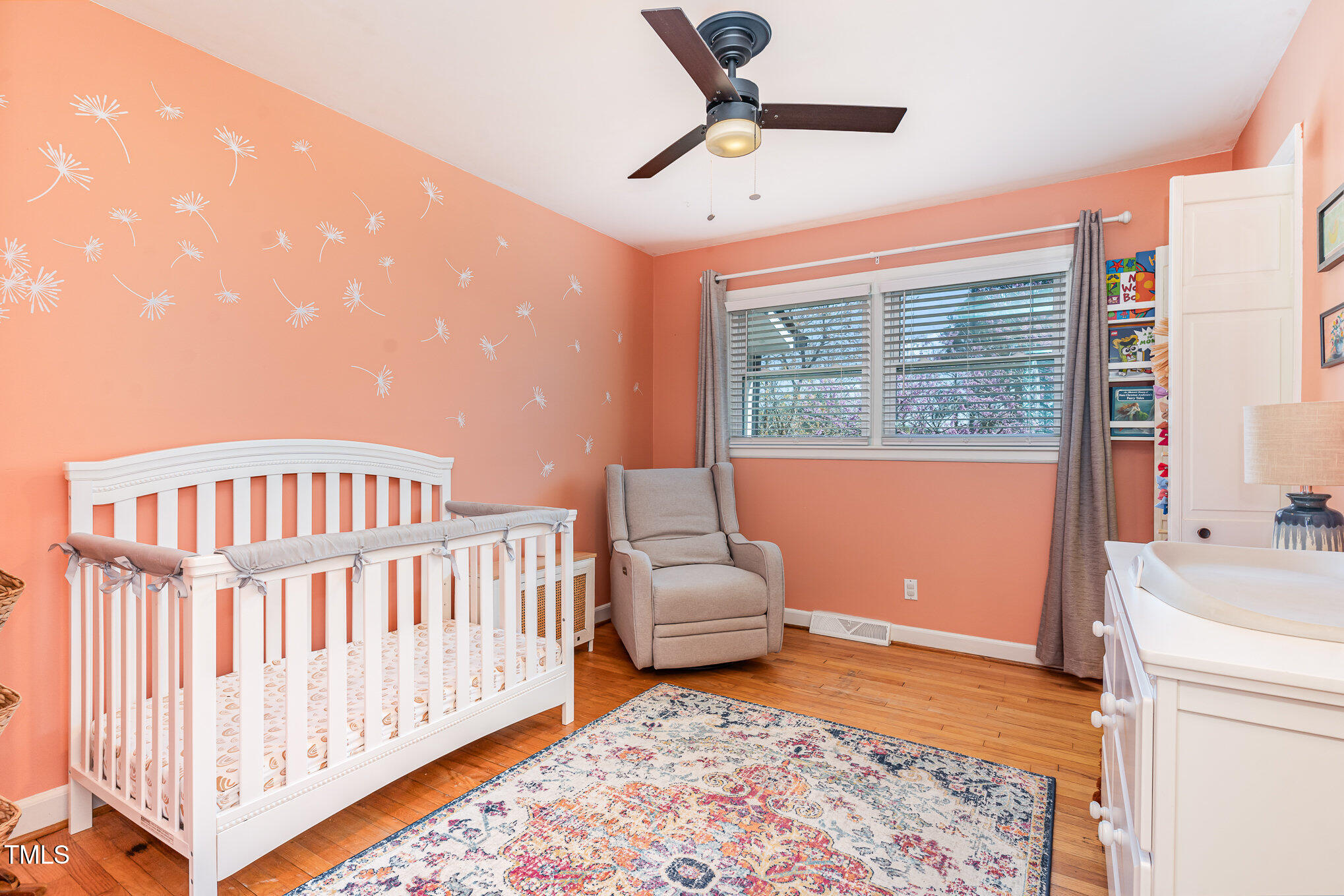 5033 Green Oak Drive