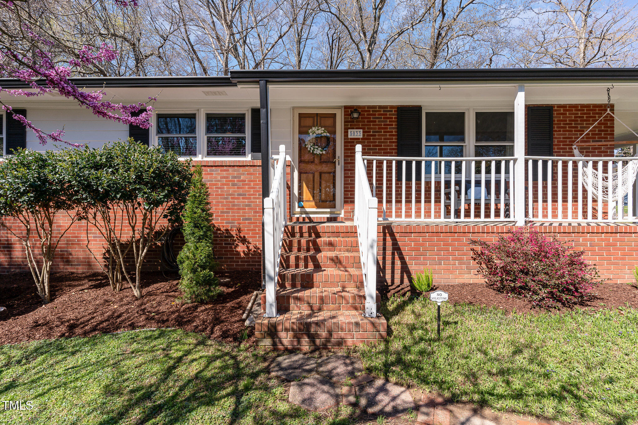 5033 Green Oak Drive