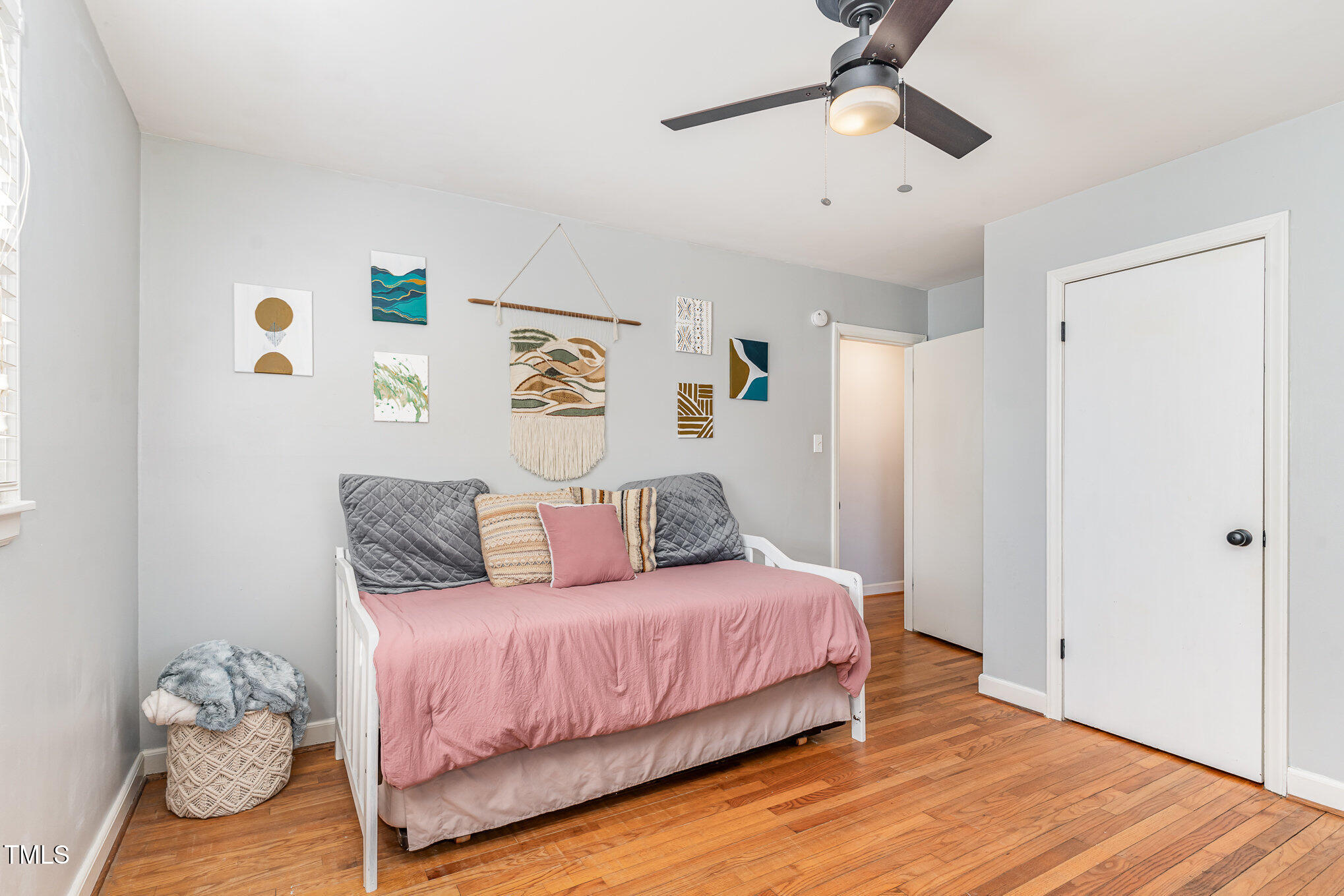 5033 Green Oak Drive