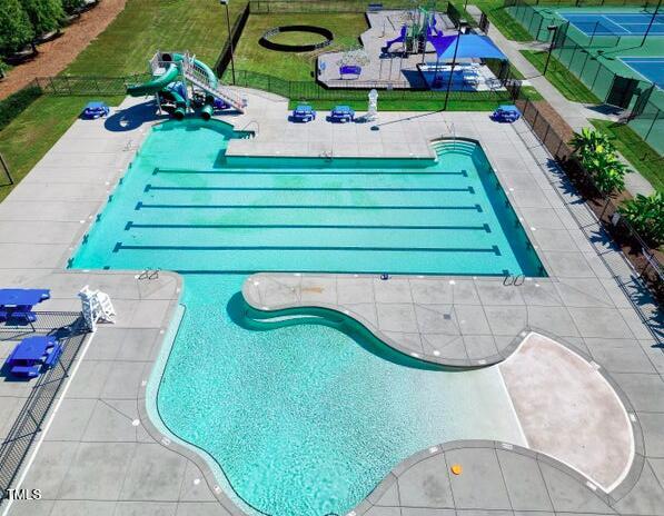 2109 Hemlock Hill Drive