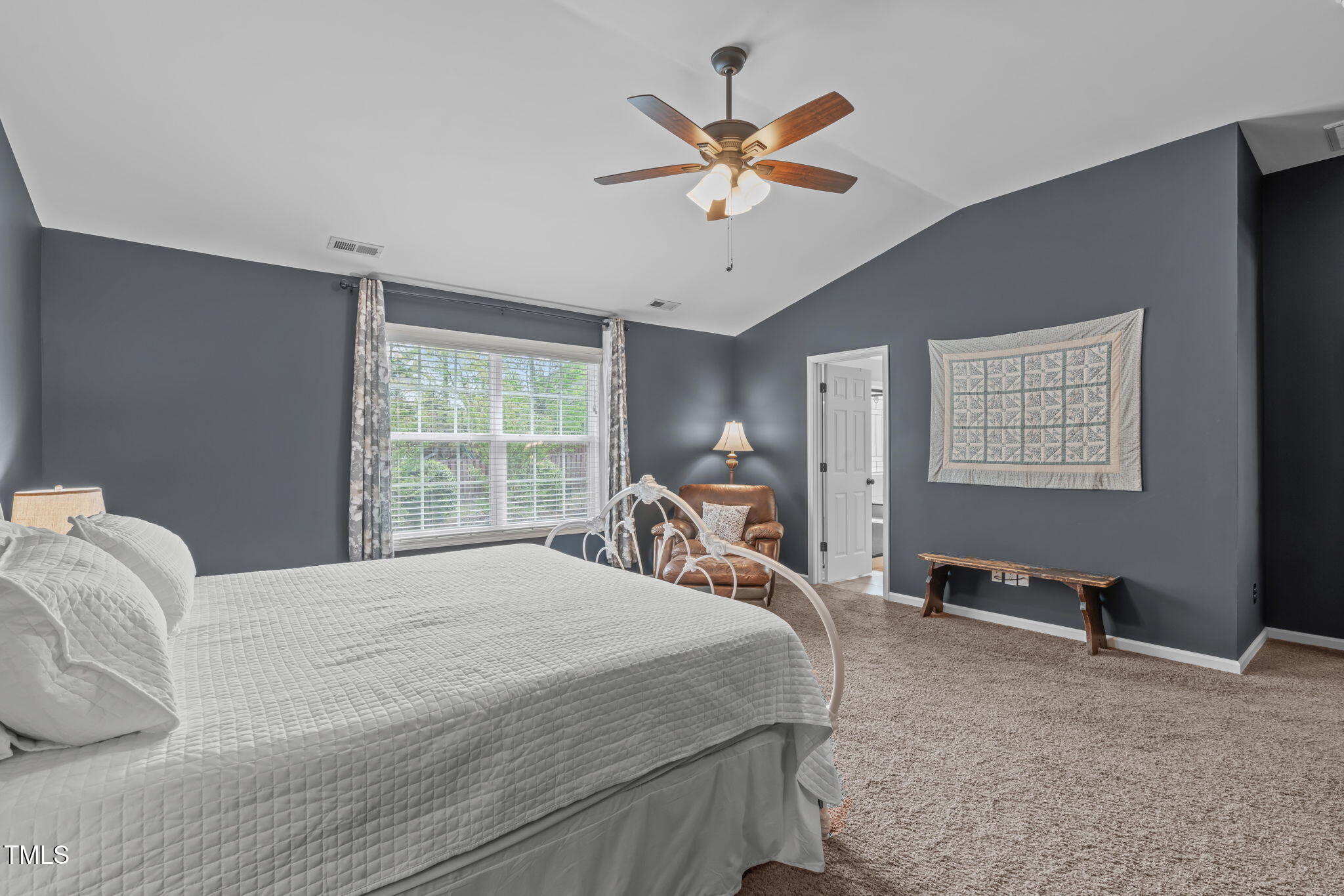 2109 Hemlock Hill Drive