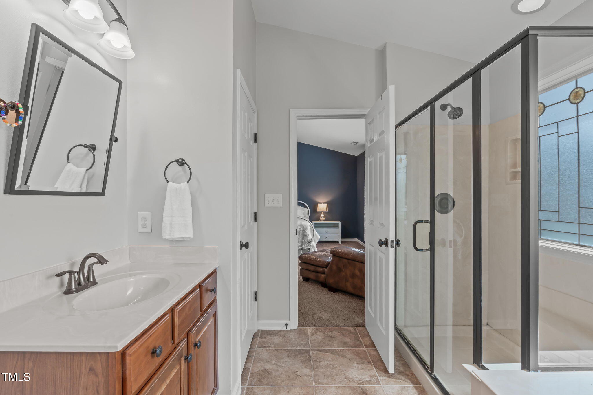 2109 Hemlock Hill Drive